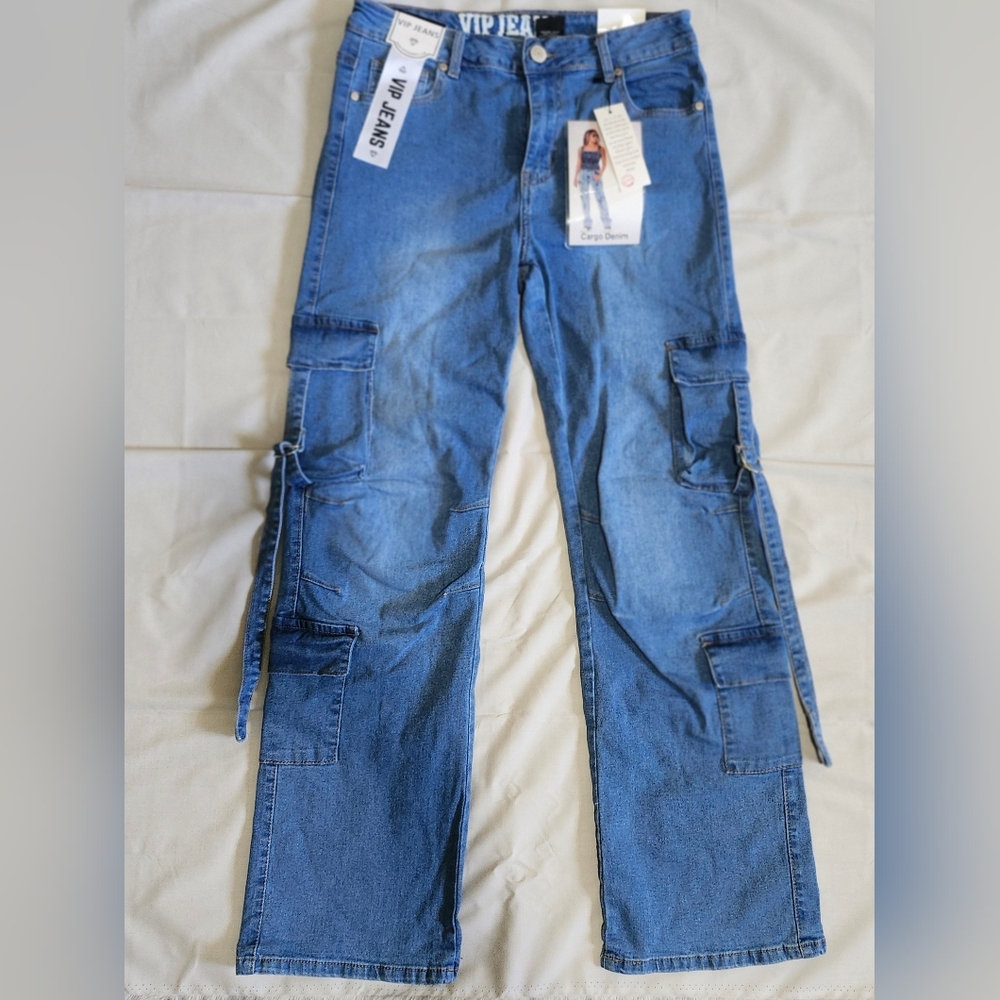VIP Women's Blue Baggy Jeans Size 11/12